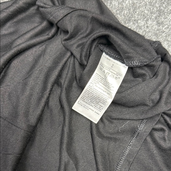 Banana Republic Black Fitted Long Sleeve Tee - Picture 5 of 5